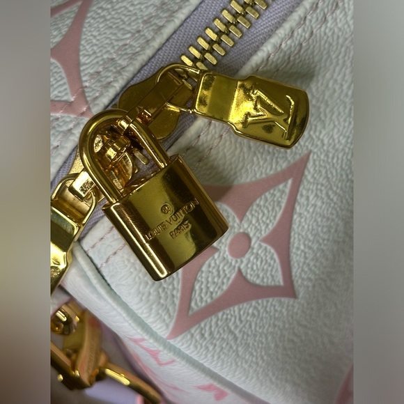 Louis Vuitton Limited Edition Spring In The City Keepall 45B Sunrise Pastel - Picture 11 of 16